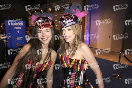 100 Jahre Maybelline B-Day Bash in Berlin