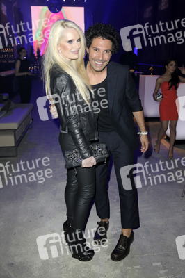 100 Jahre Maybelline B-Day Bash in Berlin