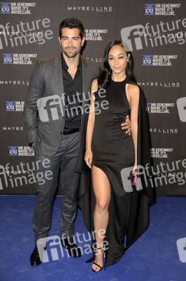 100 Jahre Maybelline B-Day Bash in Berlin