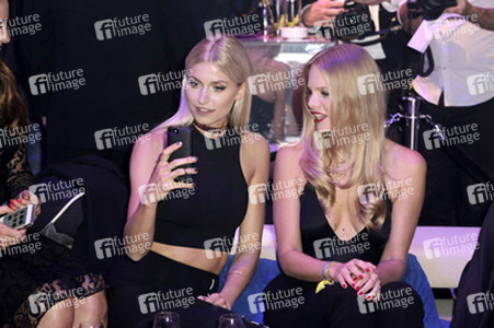 100 Jahre Maybelline B-Day Bash in Berlin