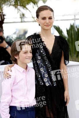 'A Tale of Love and Darkness' Photocall, Cannes Film Festival 2015