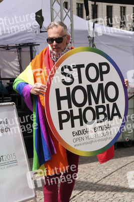 Der Internationale Tag gegen Homophobie und Transphobie in Berlin