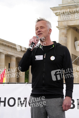 Der Internationale Tag gegen Homophobie und Transphobie in Berlin