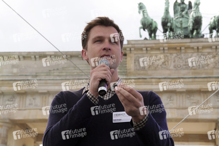 Der Internationale Tag gegen Homophobie und Transphobie in Berlin