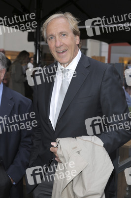 TV Live-Show 'Herbstblond - Gottschalks große Geburtstagsparty' in Berlin