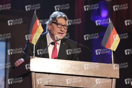 TV Live-Show 'Herbstblond - Gottschalks große Geburtstagsparty' in Berlin