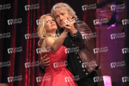 TV Live-Show 'Herbstblond - Gottschalks große Geburtstagsparty' in Berlin