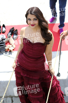 'Jazbaa' Photocall, Cannes Film Festival 2015