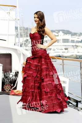 'Jazbaa' Photocall, Cannes Film Festival 2015