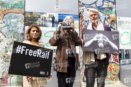 Bildtermin von Amnesty International zum Thema Meinungsfreiheit in Berlin