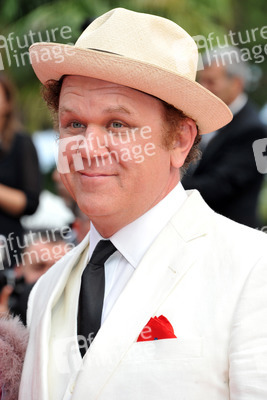 Closing Ceremony und  'La glace et le ciel' Premiere, Cannes Film Festival 2015