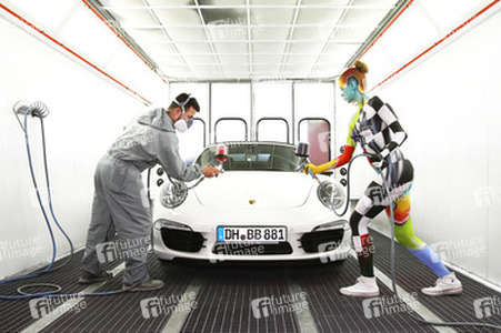 WORKING ART: Fahrzeuglackierer / Car Varnisher