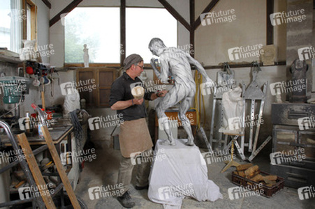 WORKING ART: Steinmetz / Stonemason Body Painting