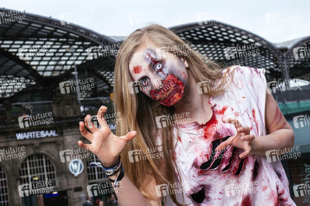 Zombie Walk Cologne 2015 in Köln