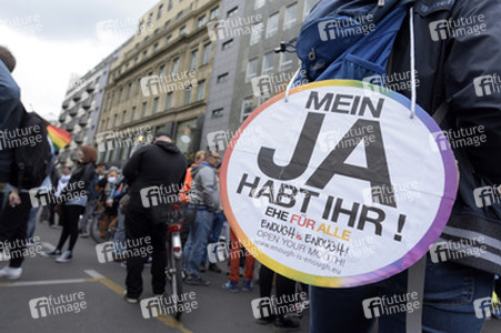 Demo für Homoehe in Berlin