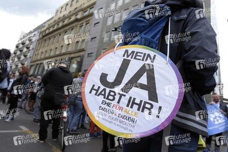 Demo für Homoehe in Berlin