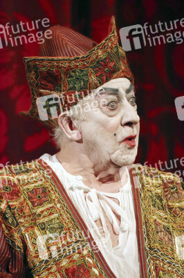 Theaterprobe von 'Der Bürger als Edelmann' in Hamburg