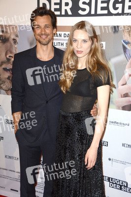 Filmpremiere 'Die Lügen der Sieger' in Essen