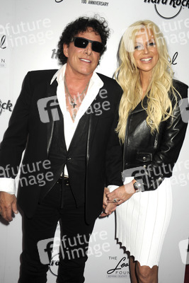 Les Paul's 100th Anniversary Celebration in New York