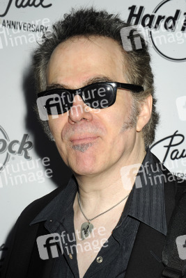 Les Paul's 100th Anniversary Celebration in New York