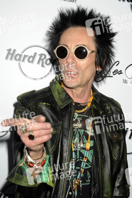 Les Paul's 100th Anniversary Celebration in New York