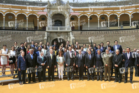 Verleihung der Royal Cavalry Armory University Awards in Sevilla