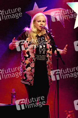 Julia Engelmann live in Hamburg
