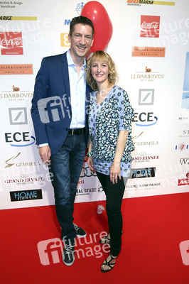 Charity Gala 'Das kleine Herz im Zentrum' in Hamburg