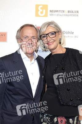 Charity Gala 'Das kleine Herz im Zentrum' in Hamburg