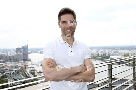 Präsentation 'Dance It' in Hamburg