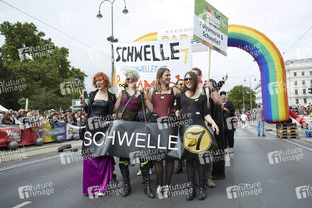 Regenbogenparade 2015 in Wien