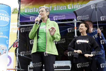 Regenbogenparade 2015 in Wien