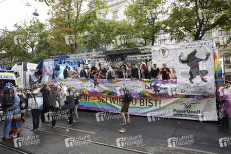 Regenbogenparade 2015 in Wien