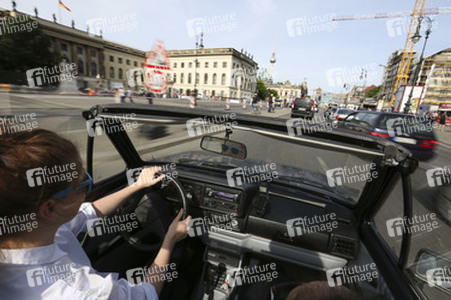 Symbolfoto Cabrio-Fahrt