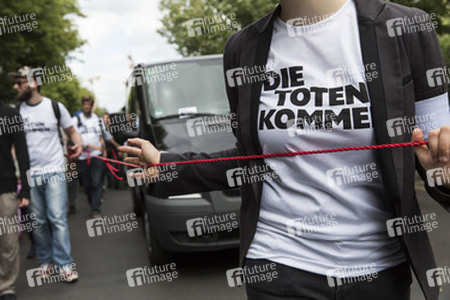 Die Toten kommen! - Der Marsch der Unentschlossenen in Berlin