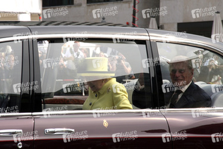 Queen Elisabeth II. besucht das Brandenburger Tor