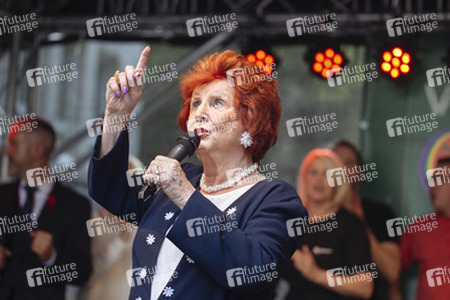 Konzert von Marie-Luise Nikuta in Köln