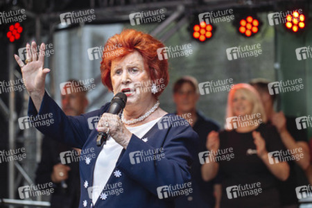 Konzert von Marie-Luise Nikuta in Köln