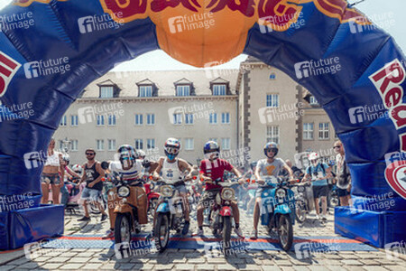 Fun Rennen 'Red Bull Vogelfrei' in Zwickau