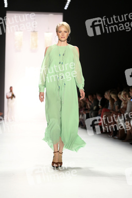 Riani Fashion Show auf der Mercedes-Benz Fashion Week Spring/Summer 2016