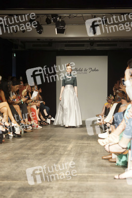 Kauffeld & Jahn Couture Fashion Show auf der Berlin Fashion Week Spring/Summer 2016