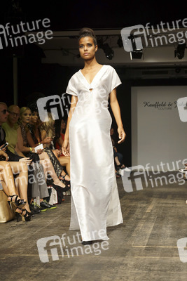 Kauffeld & Jahn Couture Fashion Show auf der Berlin Fashion Week Spring/Summer 2016