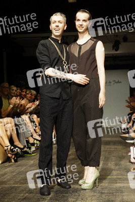 Kauffeld & Jahn Couture Fashion Show auf der Berlin Fashion Week Spring/Summer 2016