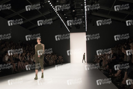 SoPopular Fashion Show auf der Mercedes-Benz Week Spring/Summer 2016