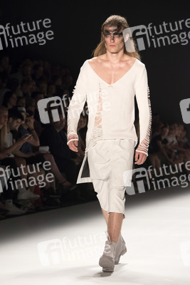 SoPopular Fashion Show auf der Mercedes-Benz Week Spring/Summer 2016