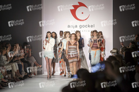 Anja Gockel Fashion Show auf der Mercedes-Benz Week Spring/Summer 2016