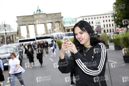 Barre Noire Fashion Show auf der Mercedes-Benz Fashion Week Spring/Summer 2016