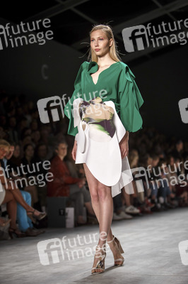 Designer for Tomorrow Fashion Show auf der Mercedes-Benz Week Spring/Summer 2016