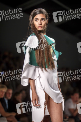 Designer for Tomorrow Fashion Show auf der Mercedes-Benz Week Spring/Summer 2016
