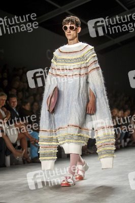 Designer for Tomorrow Fashion Show auf der Mercedes-Benz Week Spring/Summer 2016